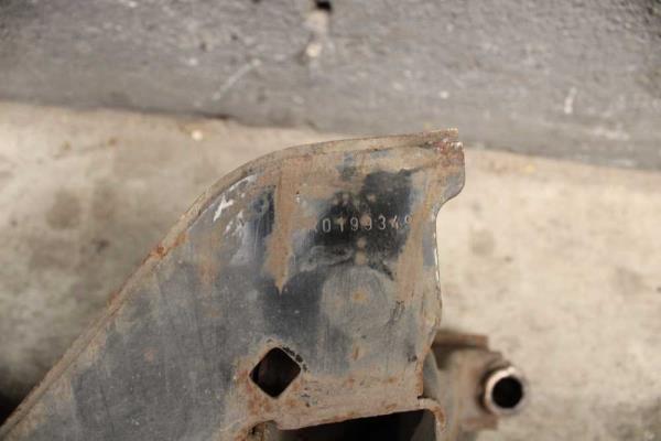 BERCEAU MOTEUR VW/SEAT - Vue 2